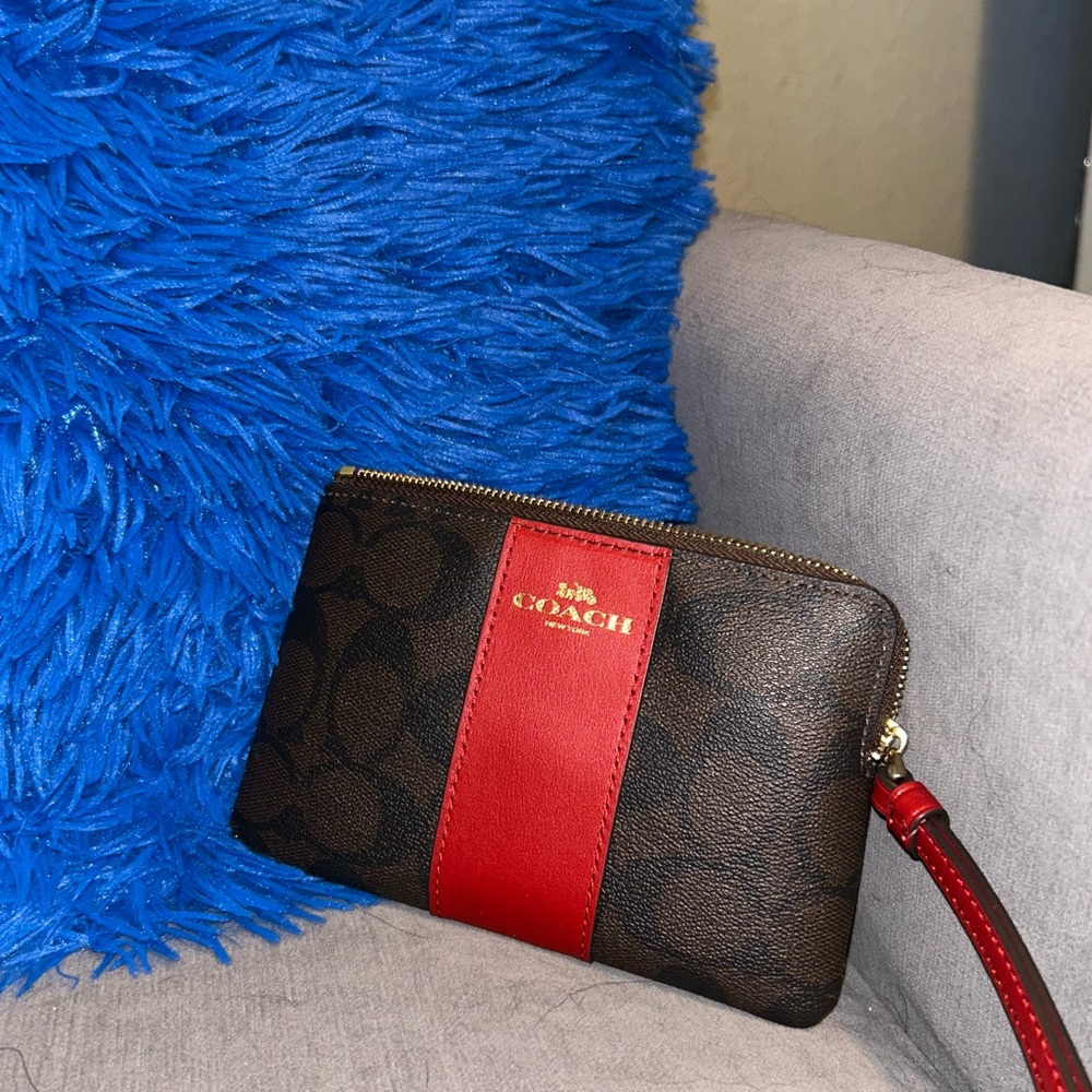 Coach makeup bag